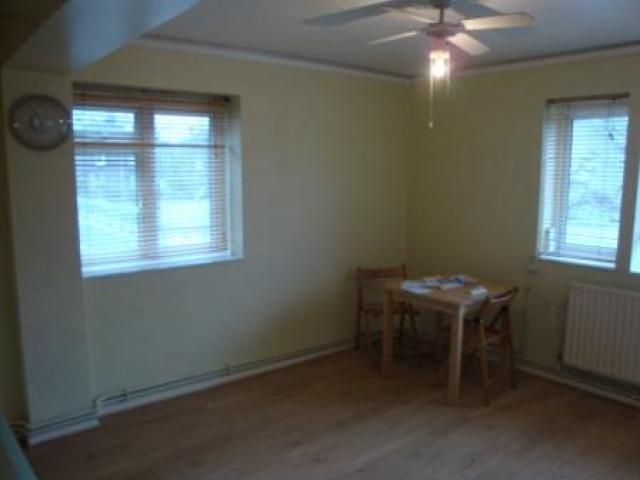 			1 Bedroom, 1 bath, 1 reception Flat			 Abbey Road, ST JOHNS WOOD/SOUTH HAMPSTEAD